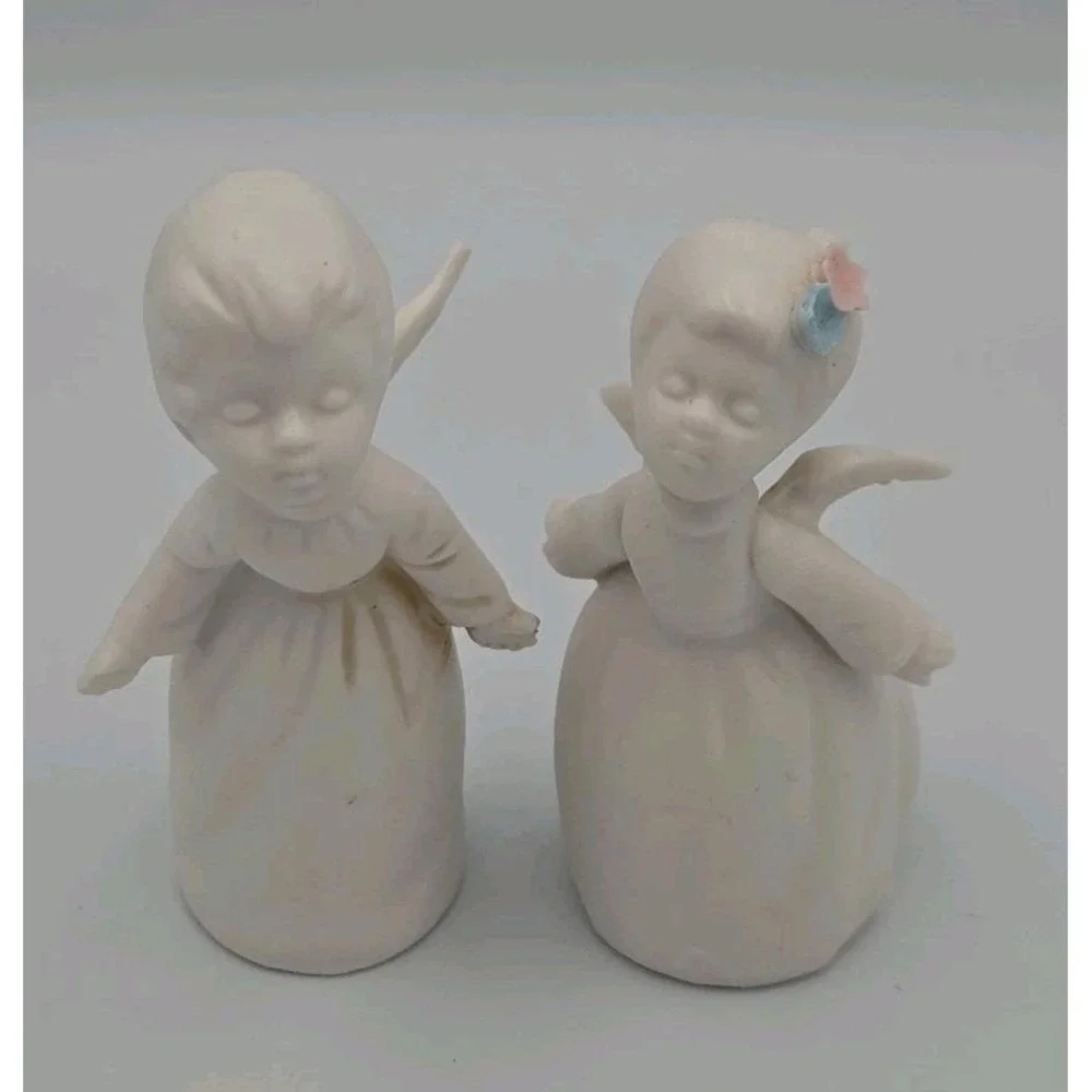 Vintage Napcoware Kissing Angels Porcelain Bisque Figurines 3